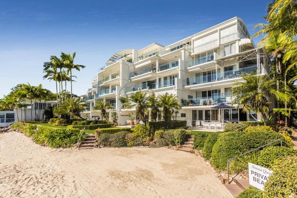 Noosa Quays Waterfront Accomodation 외부 사진