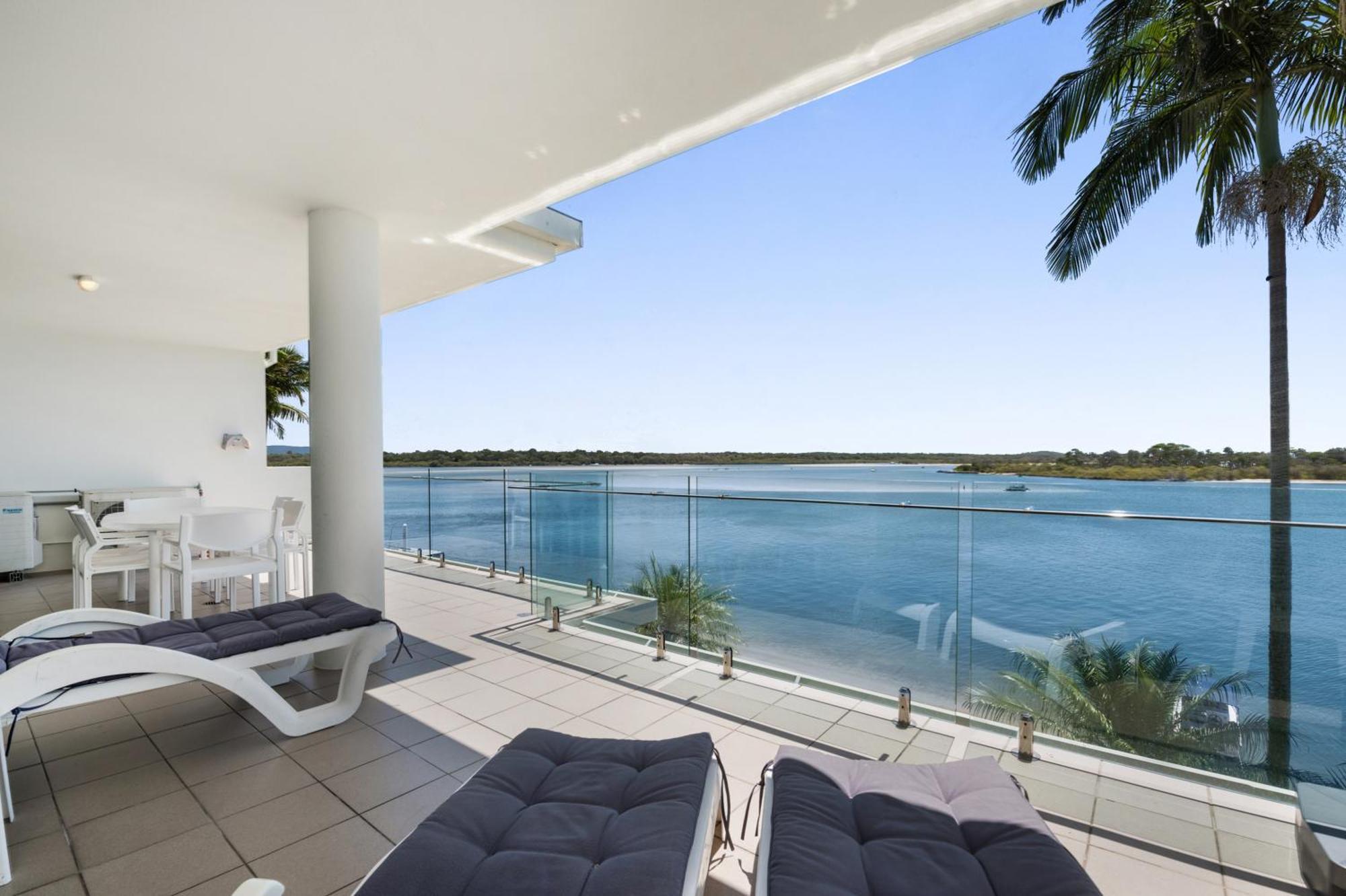 Noosa Quays Waterfront Accomodation 외부 사진